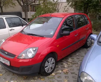 Vooraanzicht van een huurauto Ford Fiesta in Burgas, Bulgarije ✓ Auto #397. ✓ Transmissie Handmatig TM ✓ 0 beoordelingen.