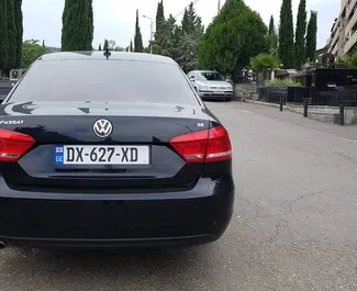 Autohuur Volkswagen Passat 2014 in in Georgië, met Benzine brandstof en 170 pk ➤ Vanaf 110 GEL per dag.