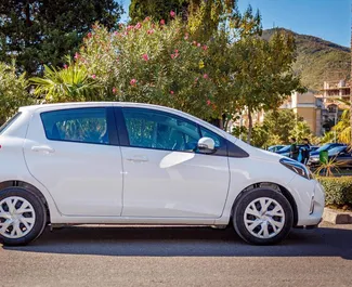 Benzine motor van 1,5L van Toyota Yaris 2019 te huur in Budva.