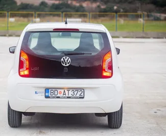 Verhuur Volkswagen Up!. Economy Auto te huur in Montenegro ✓ Borg van Borg van 100 EUR ✓ Verzekeringsmogelijkheden TPL, CDW, SCDW, FDW, Passagiers, Diefstal, Buitenland.