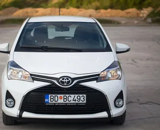 Autohuur Toyota Yaris #1051 Automatisch in Budva, uitgerust met 1,3L motor ➤ Van Nikola in Montenegro.