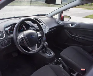 Ford Fiesta 2016 beschikbaar voor verhuur in Budva, met een kilometerlimiet van onbeperkt.