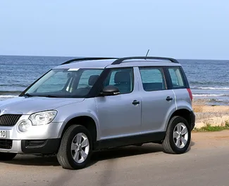 Vooraanzicht van een huurauto Skoda Yeti Turbo op Kreta, Griekenland ✓ Auto #1132. ✓ Transmissie Handmatig TM ✓ 0 beoordelingen.