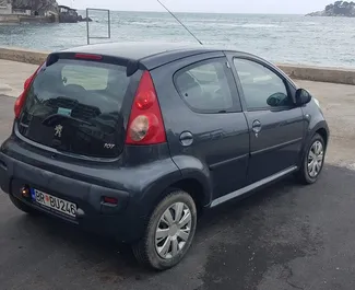 Autohuur Peugeot 107 2013 in in Montenegro, met Benzine brandstof en 70 pk ➤ Vanaf 14 EUR per dag.