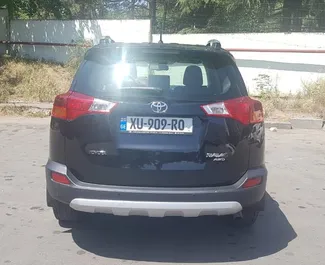 Autohuur Toyota Rav4 2016 in in Georgië, met Benzine brandstof en 250 pk ➤ Vanaf 160 GEL per dag.