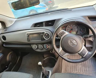 Autohuur Toyota Yaris 2012 in in Cyprus, met Benzine brandstof en 49 pk ➤ Vanaf 30 EUR per dag.