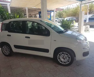 Vooraanzicht van een huurauto Fiat Panda op Rhodos, Griekenland ✓ Auto #1490. ✓ Transmissie Handmatig TM ✓ 2 beoordelingen.