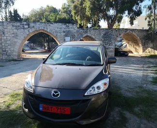 Vooraanzicht van een huurauto Mazda Premacy in Limassol, Cyprus ✓ Auto #839. ✓ Transmissie Automatisch TM ✓ 0 beoordelingen.