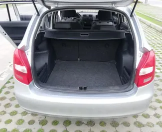Verhuur Skoda Fabia Combi. Economy, Comfort Auto te huur in Bulgarije ✓ Borg van Borg van 100 EUR ✓ Verzekeringsmogelijkheden TPL, CDW, FDW, Diefstal, Jonge.