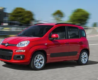 Fiat Panda 2017 beschikbaar voor verhuur op Kreta, met een kilometerlimiet van onbeperkt.