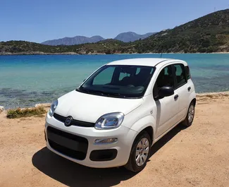 Vooraanzicht van een huurauto Fiat Panda op Kreta, Griekenland ✓ Auto #1766. ✓ Transmissie Handmatig TM ✓ 0 beoordelingen.