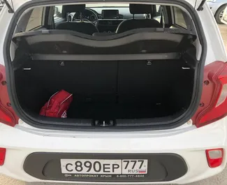 Verhuur Kia Picanto. Economy Auto te huur op de Krim ✓ Borg van Borg van 10000 RUB ✓ Verzekeringsmogelijkheden TPL, CDW, Diefstal, Buitenland.