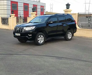 Autohuur Toyota Land Cruiser Prado 2019 in in Georgië, met Diesel brandstof en 200 pk ➤ Vanaf 300 GEL per dag.