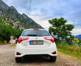 Verhuur Toyota Yaris. Economy, Comfort Auto te huur in Montenegro ✓ Borg van Borg van 100 EUR ✓ Verzekeringsmogelijkheden TPL, CDW, SCDW, Passagiers, Diefstal, Buitenland.