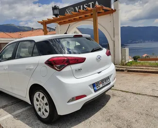 Autohuur Hyundai i20 2018 in in Montenegro, met Benzine brandstof en 74 pk ➤ Vanaf 27 EUR per dag.