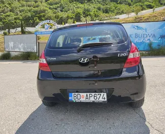 Verhuur Hyundai i20. Economy, Comfort Auto te huur in Montenegro ✓ Borg van Borg van 100 EUR ✓ Verzekeringsmogelijkheden TPL, CDW, SCDW, Passagiers, Buitenland.