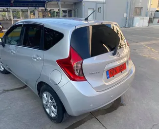 Autohuur Nissan Note 2016 in in Cyprus, met Benzine brandstof en 88 pk ➤ Vanaf 20 EUR per dag.