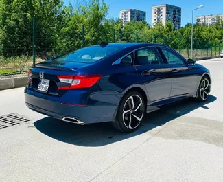 Verhuur Honda Accord. Comfort, Premium Auto te huur in Georgië ✓ Borg van Borg van 1300 GEL ✓ Verzekeringsmogelijkheden TPL, CDW, SCDW, Diefstal.