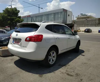 Verhuur Nissan Rogue. Comfort, Crossover Auto te huur in Georgië ✓ Borg van Borg van 150 GEL ✓ Verzekeringsmogelijkheden TPL, FDW, Passagiers, Diefstal, Buitenland.