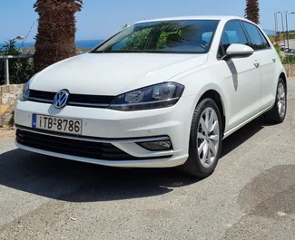 Autohuur Volkswagen Golf 2019 in in Griekenland, met Benzine brandstof en 110 pk ➤ Vanaf 79 EUR per dag.