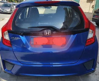 Autohuur Honda Jazz 2017 in in Cyprus, met Benzine brandstof en 130 pk ➤ Vanaf 35 EUR per dag.