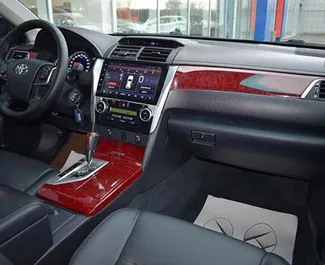 Autohuur Toyota Camry 2012 in in Rusland, met Benzine brandstof en 148 pk ➤ Vanaf 5330 RUB per dag.