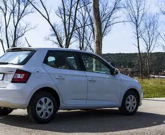 Autohuur Skoda Fabia 2018 in in Montenegro, met Benzine brandstof en 108 pk ➤ Vanaf 43 EUR per dag.