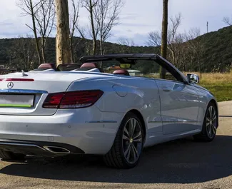 Mercedes-Benz E-Class Cabrio 2019 met Aandrijving achteraan systeem, beschikbaar in Becici.