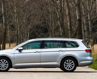 Diesel motor van 2,0L van Volkswagen Passat Variant 2016 te huur in Becici.