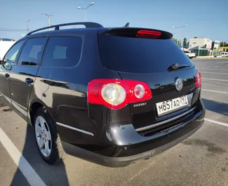 Verhuur Volkswagen Passat Variant. Comfort, Premium Auto te huur op de Krim ✓ Borg van Borg van 10000 RUB ✓ Verzekeringsmogelijkheden TPL.