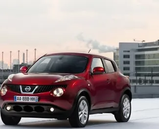 Vooraanzicht van een huurauto Nissan Juke op Kreta, Griekenland ✓ Auto #3160. ✓ Transmissie Handmatig TM ✓ 0 beoordelingen.