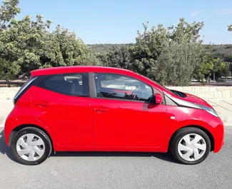 Autohuur Toyota Aygo #3164 Automatisch in Paphos, uitgerust met 1,0L motor ➤ Van Metodi in Cyprus.