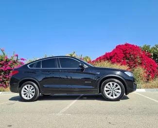 Vooraanzicht van een huurauto BMW X4 in Limassol, Cyprus ✓ Auto #3320. ✓ Transmissie Automatisch TM ✓ 0 beoordelingen.