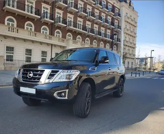 Vooraanzicht van een huurauto Nissan Patrol in Bakoe, Azerbeidzjan ✓ Auto #3549. ✓ Transmissie Automatisch TM ✓ 0 beoordelingen.