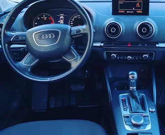 Interieur van Audi A3 te huur in Montenegro. Een geweldige auto met 5 zitplaatsen en een Automatisch transmissie.