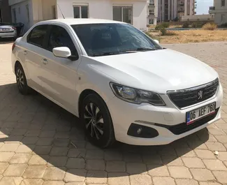 Autohuur Peugeot 301 #4076 Handmatig op de luchthaven van Antalya, uitgerust met 1,6L motor ➤ Van Onur in Turkije.