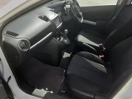 Verhuur Mazda Demio. Economy Auto te huur in Cyprus ✓ Borg van Borg van 600 EUR ✓ Verzekeringsmogelijkheden TPL, CDW, Diefstal.