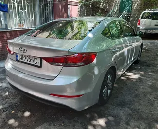 Autohuur Hyundai Elantra 2017 in in Georgië, met Benzine brandstof en 147 pk ➤ Vanaf 105 GEL per dag.