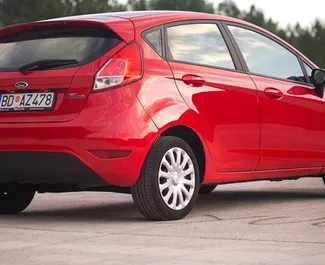 Benzine motor van 1,6L van Ford Fiesta 2016 te huur in Budva.