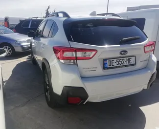 Benzine motor van 2,0L van Subaru Crosstrek 2018 te huur in Tbilisi.