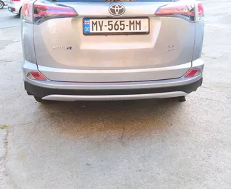 Verhuur Toyota Rav4. Comfort, SUV, Crossover Auto te huur in Georgië ✓ Borg van Borg van 200 GEL ✓ Verzekeringsmogelijkheden TPL, CDW, SCDW, Passagiers, Diefstal.