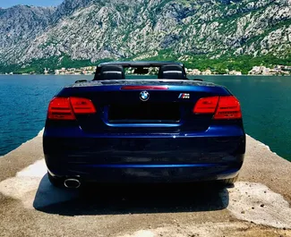 BMW 3-series Cabrio 2014 beschikbaar voor verhuur in Budva, met een kilometerlimiet van onbeperkt.