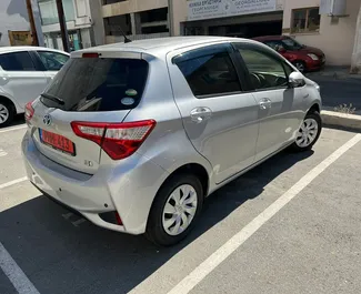 Autohuur Toyota Vitz #4402 Automatisch in Larnaca, uitgerust met 1,5L motor ➤ Van Johnny in Cyprus.