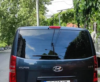 Verhuur Hyundai H1. Comfort, Crossover, Minivan Auto te huur in Georgië ✓ Borg van Borg van 700 GEL ✓ Verzekeringsmogelijkheden TPL, CDW, Passagiers, Diefstal.