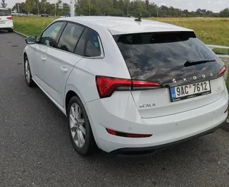 Autohuur Skoda Scala 2022 in in Tsjechië, met Benzine brandstof en 110 pk ➤ Vanaf 33 EUR per dag.