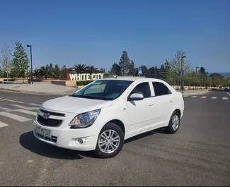 Vooraanzicht van een huurauto Chevrolet Cobalt Baku Luchthaven, Azerbeidzjan ✓ Auto #4429. ✓ Transmissie Automatisch TM ✓ 0 beoordelingen.