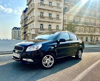 Vooraanzicht van een huurauto Chevrolet Aveo Baku Luchthaven, Azerbeidzjan ✓ Auto #4431. ✓ Transmissie Automatisch TM ✓ 0 beoordelingen.