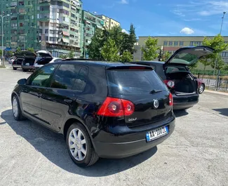 Autohuur Volkswagen Golf 5 2007 in in Albanië, met Diesel brandstof en 90 pk ➤ Vanaf 26 EUR per dag.