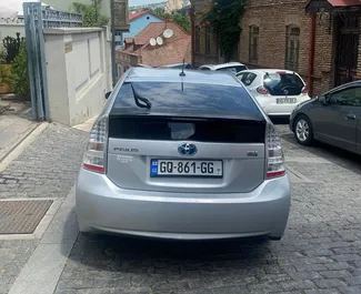 Autohuur Toyota Prius 2009 in in Georgië, met Hybride brandstof en 176 pk ➤ Vanaf 75 GEL per dag.