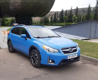 Benzine motor van 2,0L van Subaru Crosstrek 2015 te huur in Tbilisi.